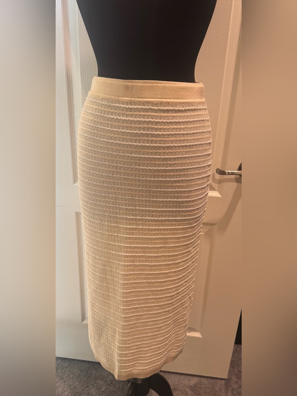 Cream Ribbed Knit Pencil Skirt